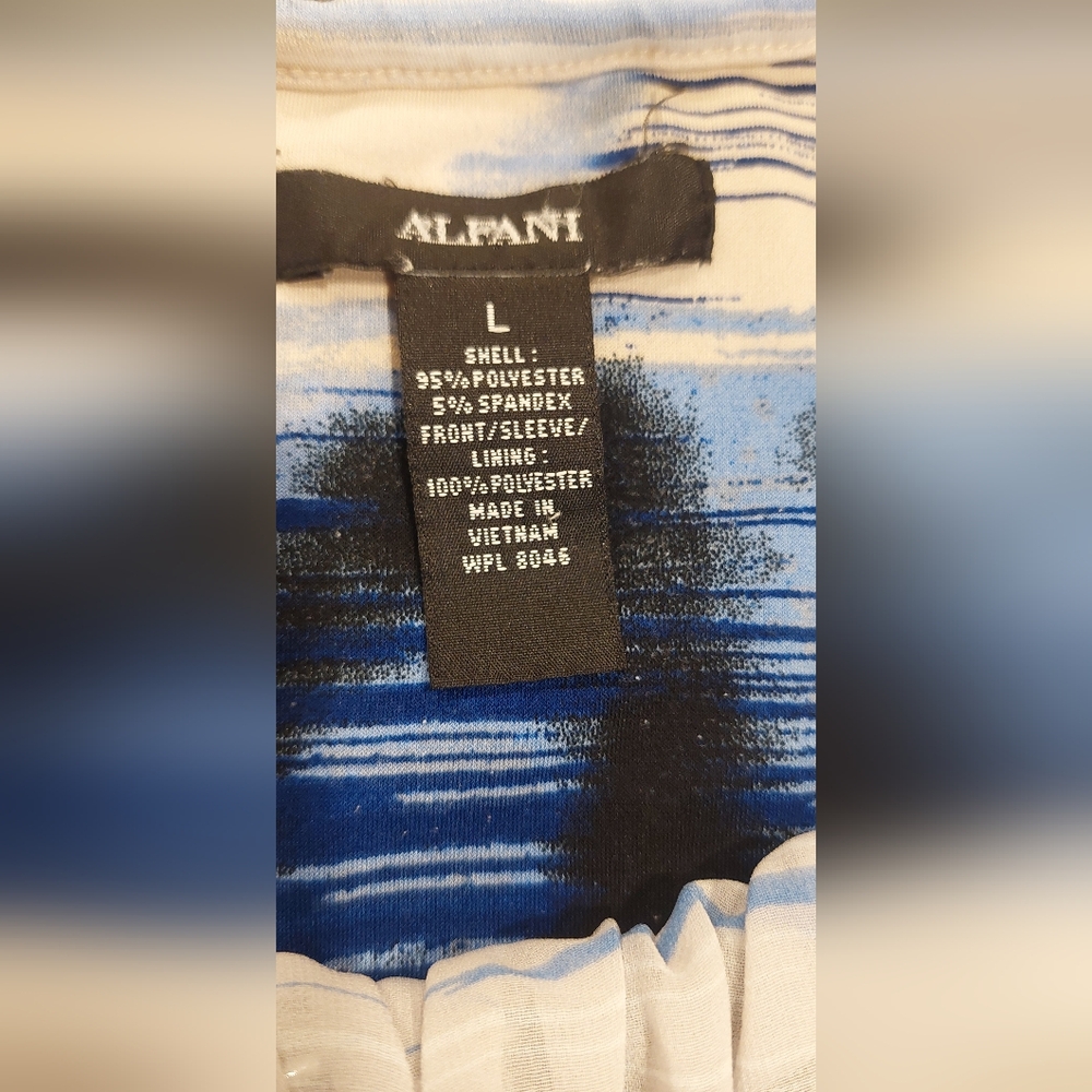 Alfani Blue and White Patterned Blouse - Picture 9 of 9